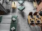 Powierzchnia jest niemal dwa razy większa niż w standardowym pokoju hotelowym