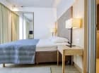 Apartament superior3+2 ma dwie osobne sypialnie, w tym jedną z prywatną łazienką