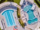 Hotel Karos Spa**** posiada 2 sezonowe baseny zewnętrzne