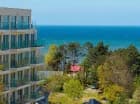 Resort znajduje się w zielonej okolicy blisko morza