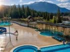 Resort jest pięknie położony u podnóża Tatr Zachodnich