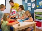 Latem dzieci mogą uczestniczyć w animacjach, grach, zabawach w klubie dla dzieci