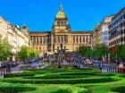 Do Placu Wacława i Muzeum Narodowego można dojść spacerem w niecałe 15 minut