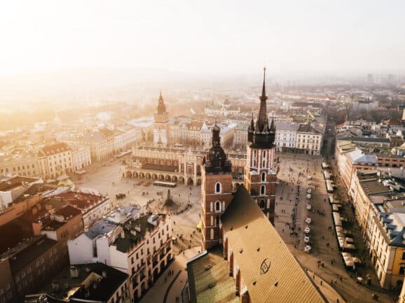Gdzie na weekend z Krakowa? Ciekawe miejsca na krótki wypad za miasto