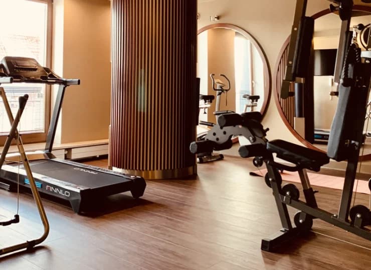 Goście mają dostęp do świetnie wyposażonej strefy fitness