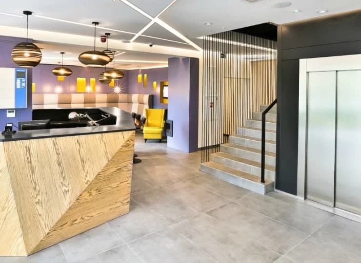 Villa posiada nowoczesne i klimatyczne lobby
