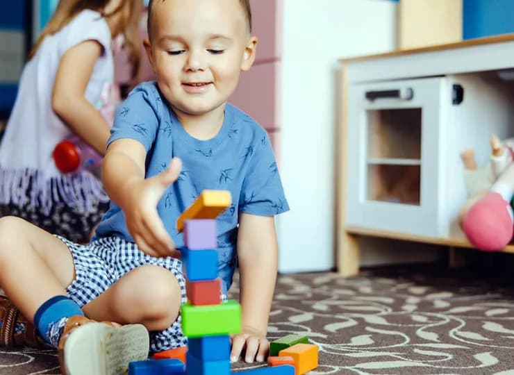 A także bezpieczna przestrzeń do zabawy dla najmłodszych