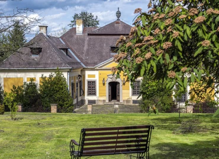 Goście hotelu mogą bezpłatnie zwiedzać rezydencję