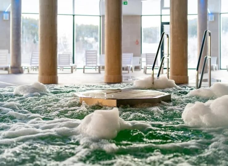 W jacuzzi można doskonale się zrelaksować