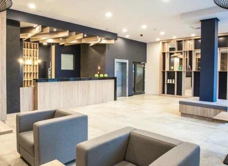 Recepcja hotelu jest czynna przez całą dobę