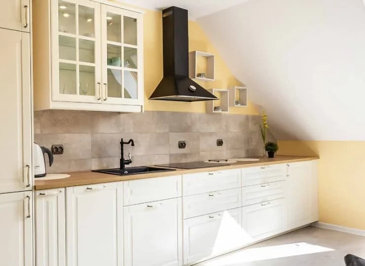 W każdym apartamencie jest doskonale wyposażony aneks kuchenny
