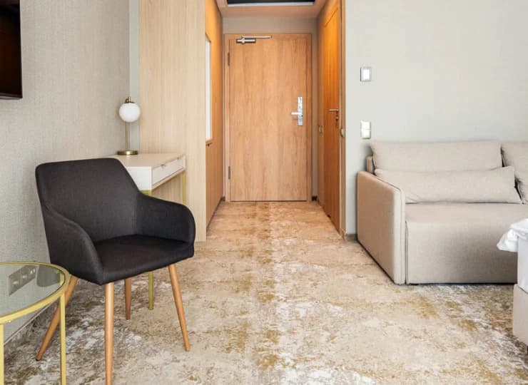 Rozkładana sofa to wygodne miejsce noclegu dla 2 dodatkowych osób