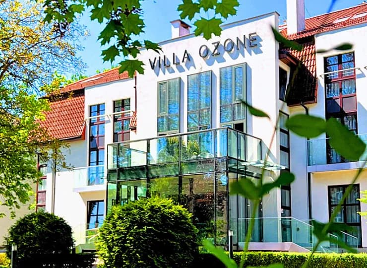 Villa Ozone jest położona w samym centrum Sopotu, nieopodal dworca