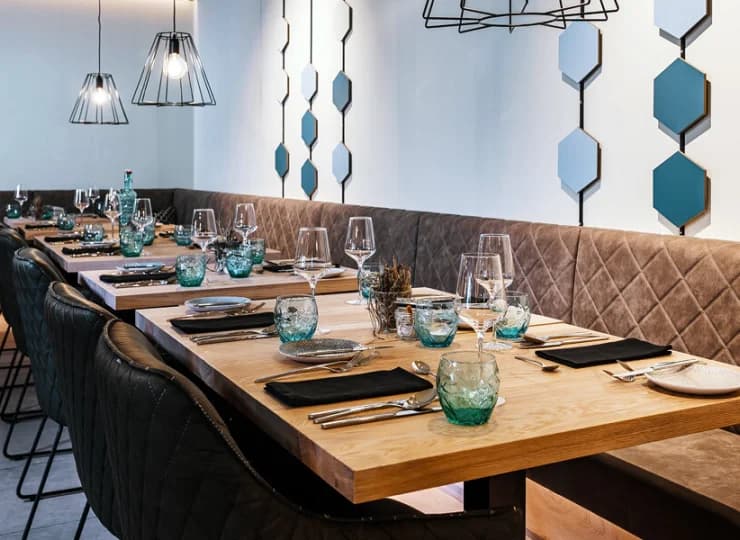 W hotelu znajduje się przyjemna restauracja