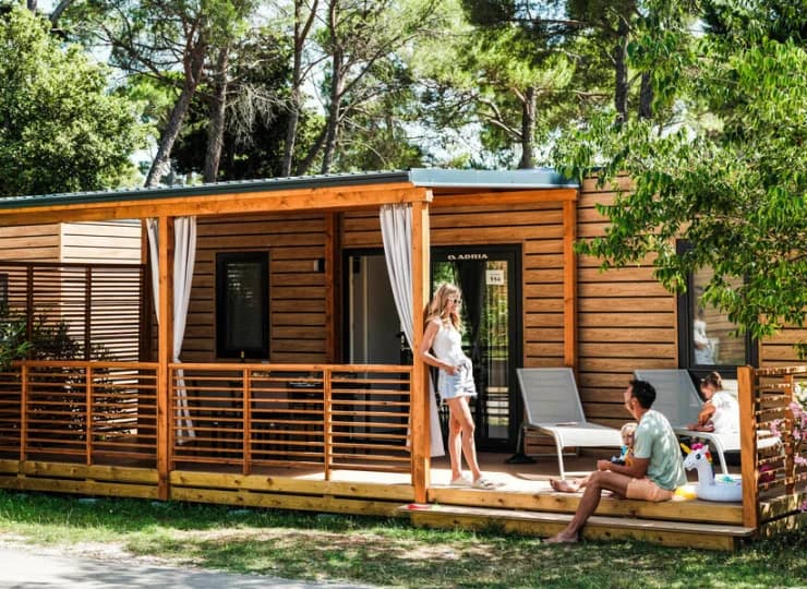 Domek deluxe family z zewnątrz
