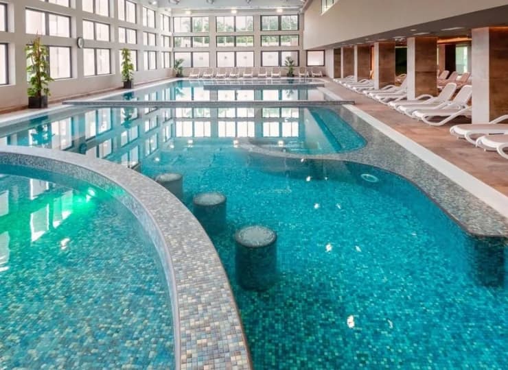 Hunguest BAL to hotel nad Balatonem z basenem