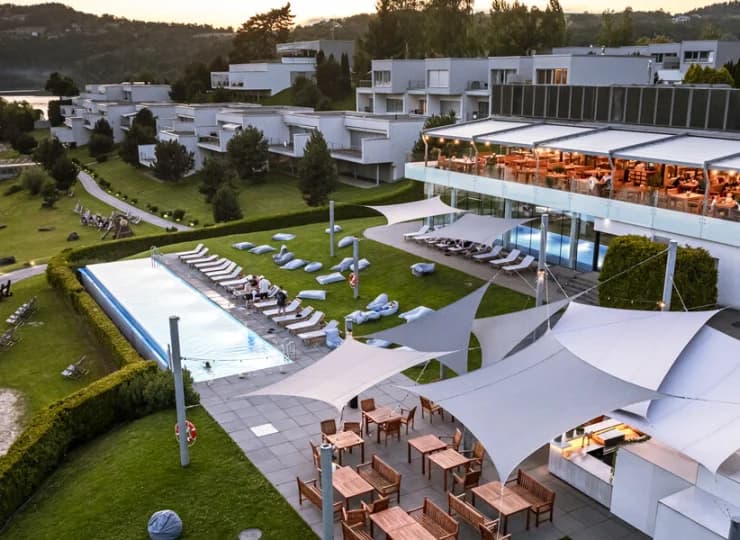 Zewnętrzna strefa rekreacji w Resorcie Lemon jest rozbudowana