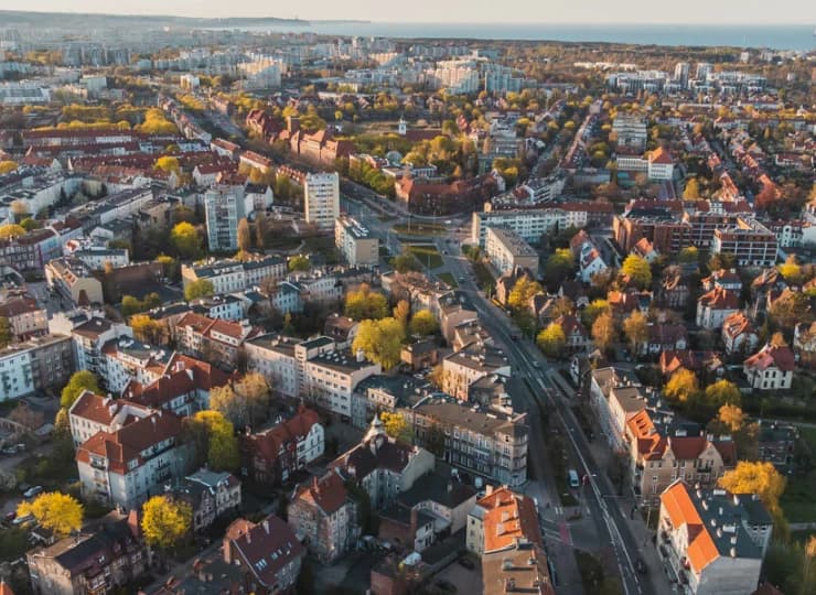 Wrzeszcz to dobrze skomunikowana dzielnica Gdańska z łatwym dojazdem nad morze