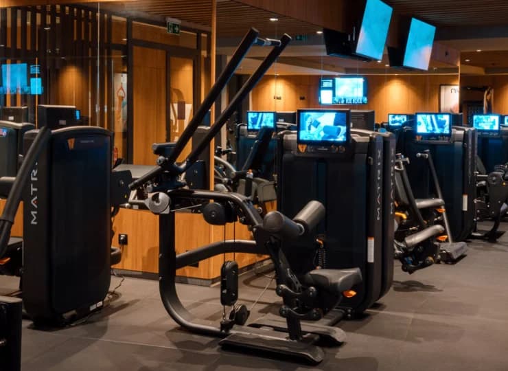 Aktywni goście mogą skorzystać z przestrzeni fitness