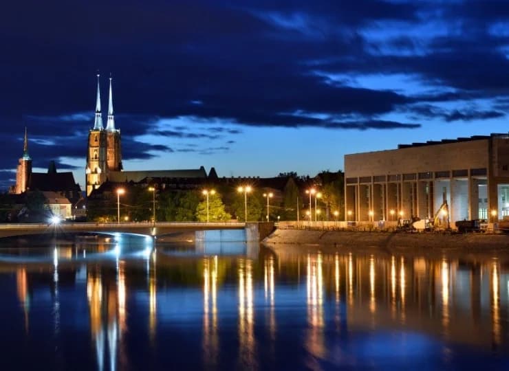 Hotel jest doskonałą bazą do zwiedzania Wrocławia