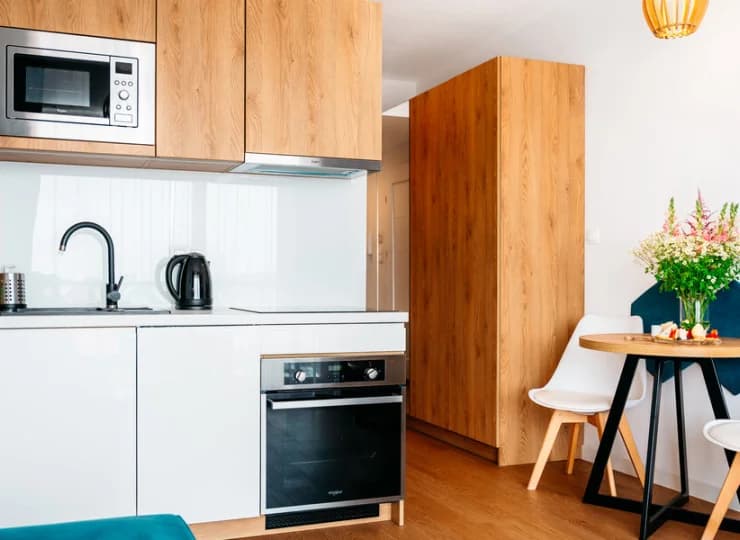 W każdym apartamencie jest aneks kuchenny