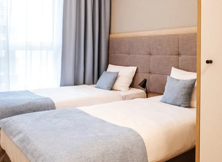 Apartament rodzinny ma także odrębną zamykaną sypialnię