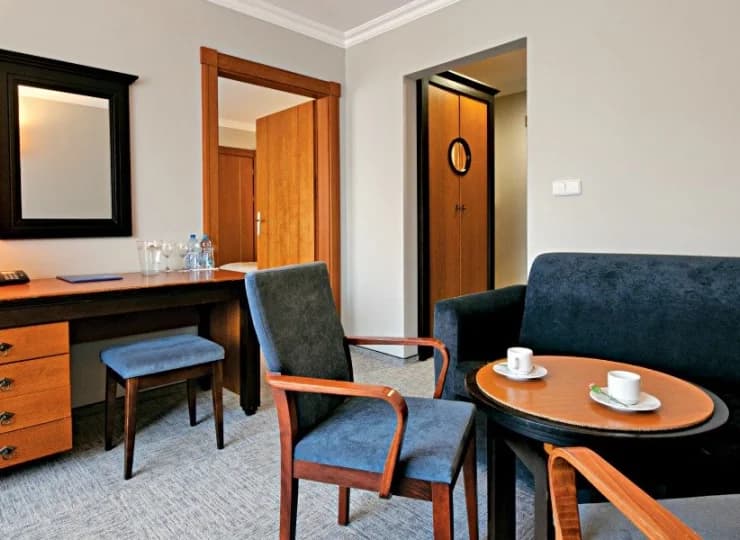 W ofercie są również dostępne pokoje Lux i dwupokojowe apartamenty