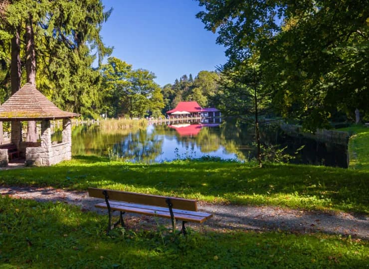 VacationClub Duszniki-Zdrój znajduje się w samym sercu uzdrowiska