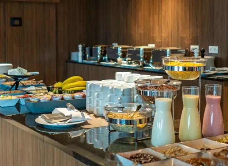 Posiłki przygotowywane są ze świeżych i dobrej jakości produktów