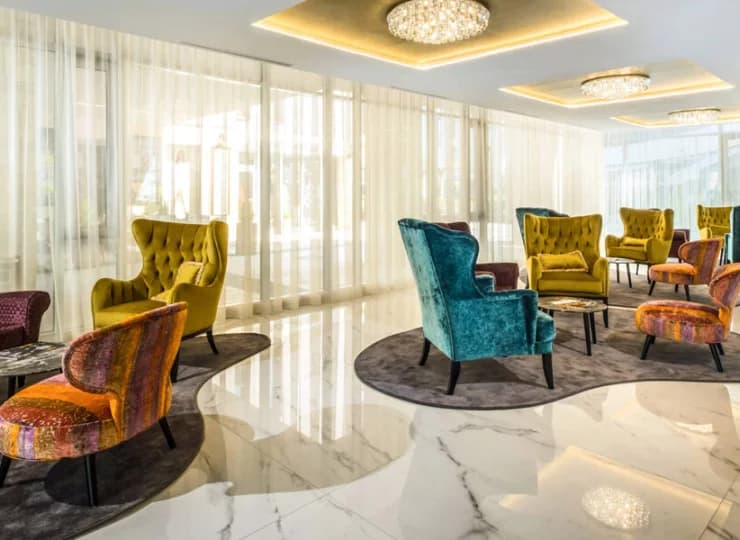 Hotel jest nowoczesny i estetyczny