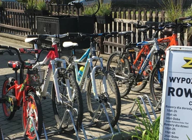 Pensjonat Novobilski udostępnia wypożyczalnię rowerów i sprzętu sportowego