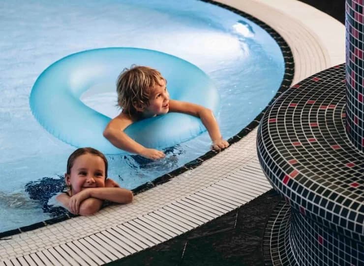 Specjalny basen przygotowano też dla dzieci