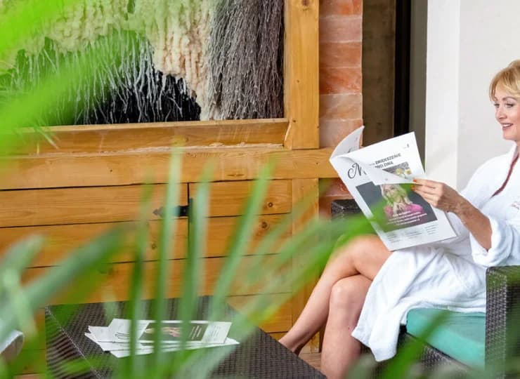 Goście mogą zrelaksować się w saunach, tepidarium i przy tężni solankowej