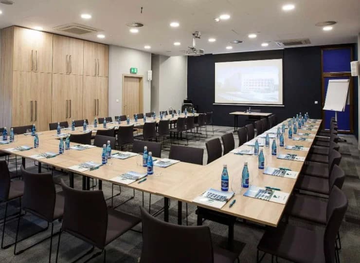 Obiekt dysponuje salami konferencyjnymi