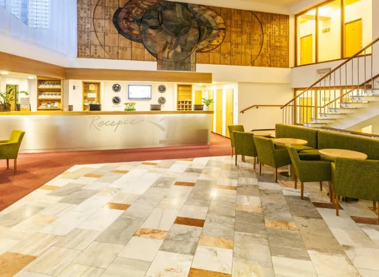 Przestronne lobby Hotelu Horizont****