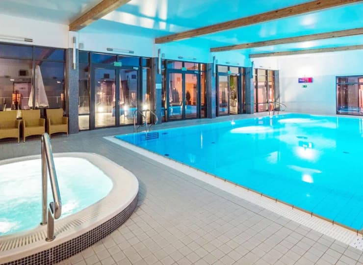 Solaris to obiekt nad morzem z basenem i strefą wellness