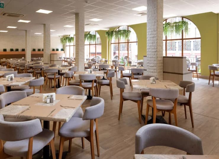 Hotel Festa Via Pontica ma dwie restauracje i kilka barów
