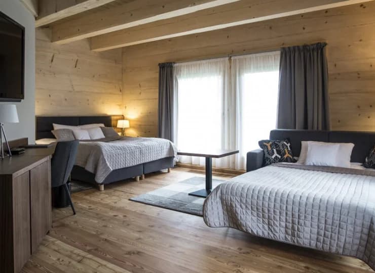 Rozkładana sofa może być miejscem noclegu dla 2 kolejnych osób