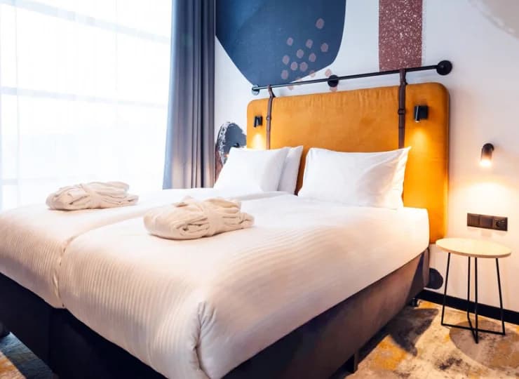 Hotel został otwarty w kwietniu 2026 roku