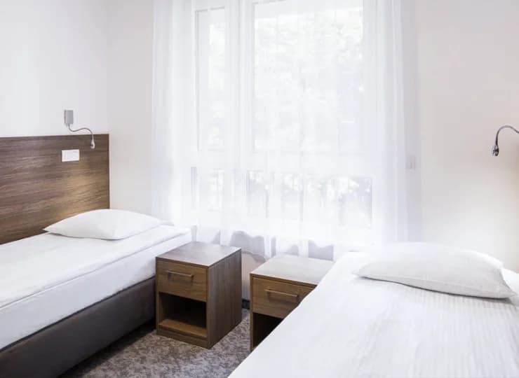 W apartamencie 3-pokojowym druga sypialnia z 2 łóżkami