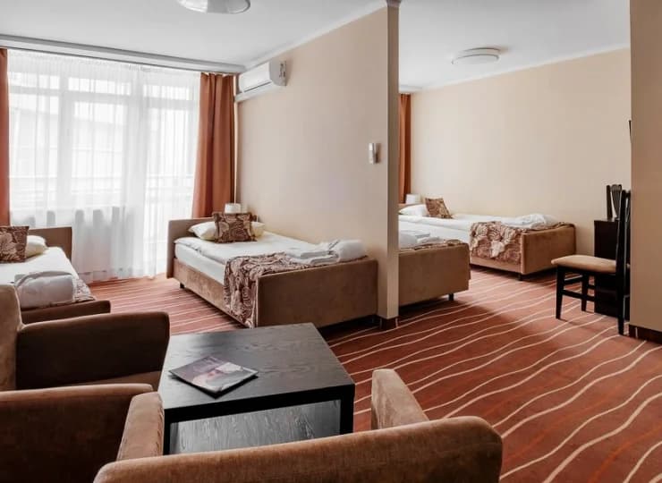 Dostępne są pokoje dla dwóch oraz czterech osób