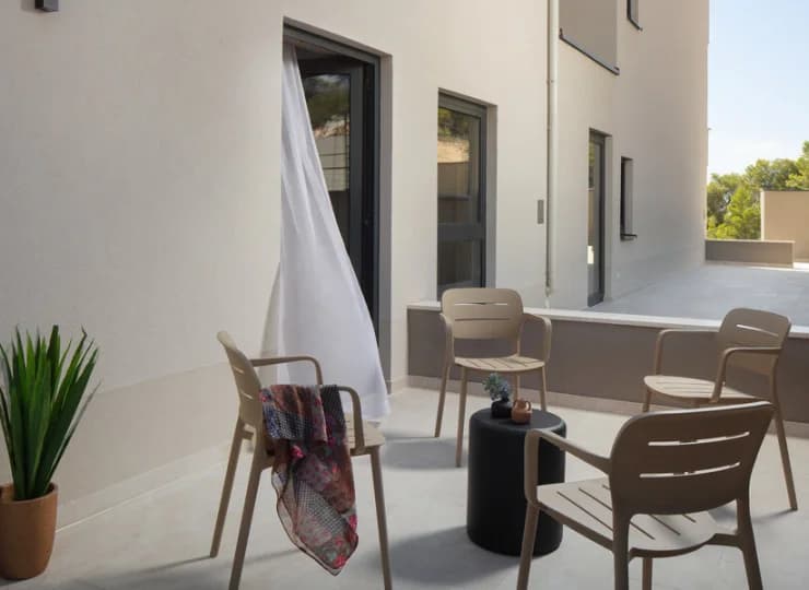 Na zdjęciu taras pokoju premium suite