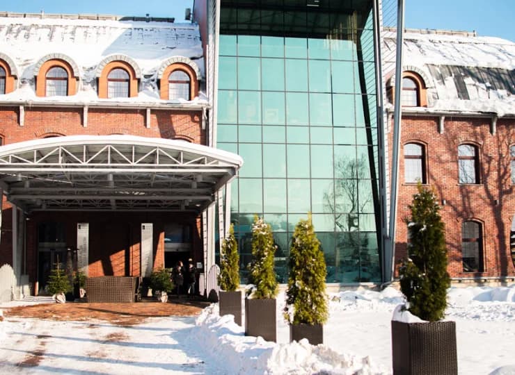Młyn Jacka to nowoczesny, luksusowy hotel ze SPA urządzony w dawnym młynie
