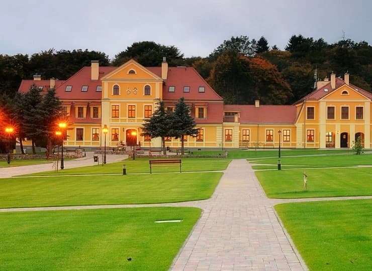 3* hotel Pałac w Rymaniu