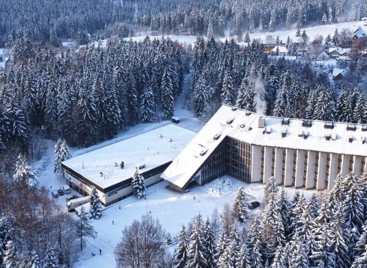 Wellness Hotel Svornost**** otaczają piękne tereny spacerowe