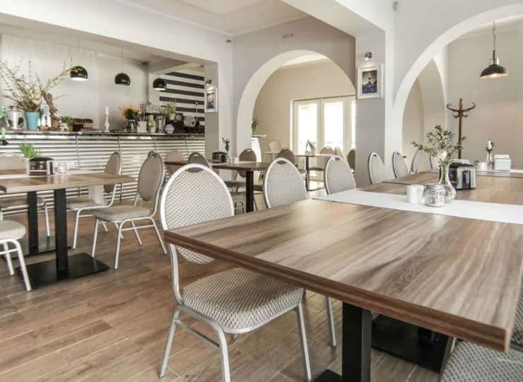 W barze można spróbować pysznych drinków i aromatycznej kawy