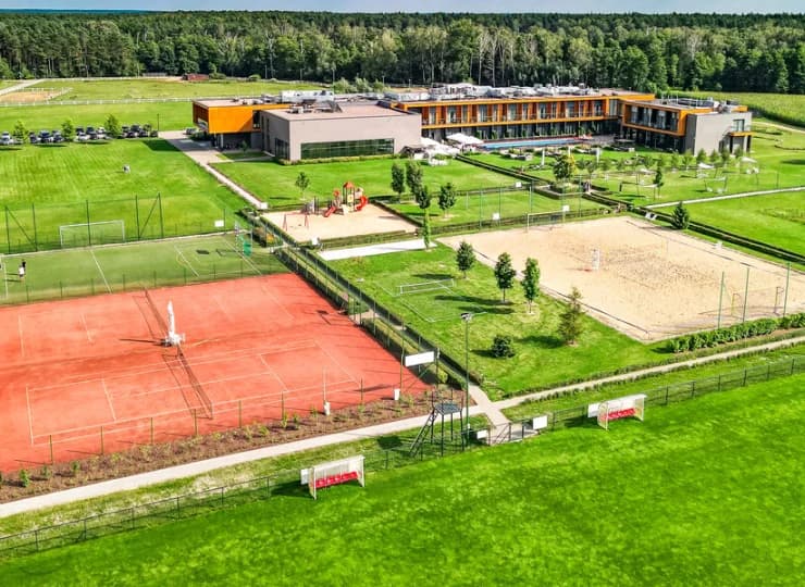 To hotel blisko Warszawy z rozwiniętym zapleczem sportowo-rekreacyjnym