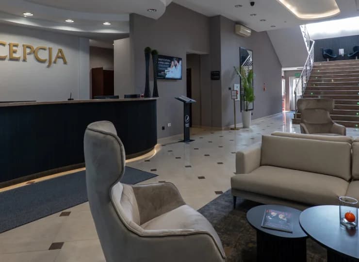 Recepcja Hotelu Royal Park czynna jest 24 godziny na dobę