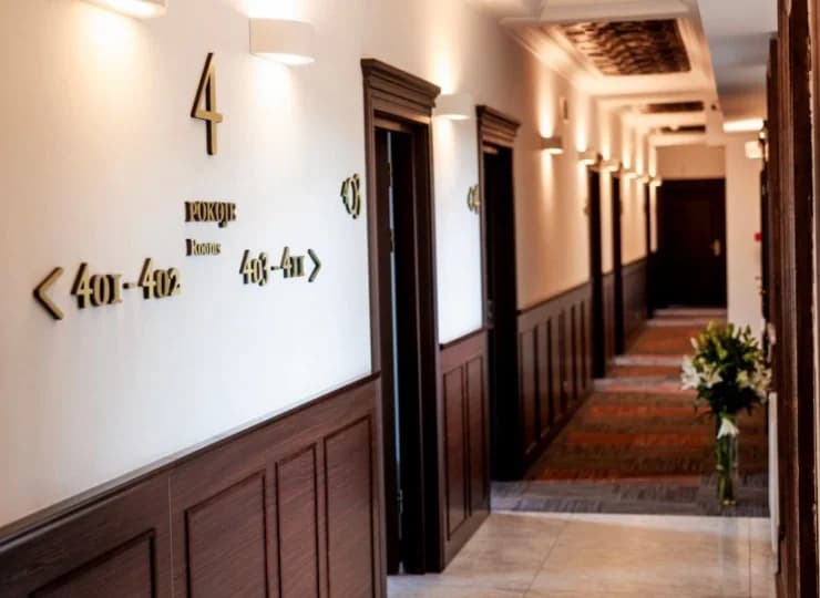Hotel składa się z 6 kondygnacji