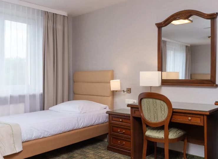 Hotel dysponuje wygodnymi pokojami 1-osobowymi